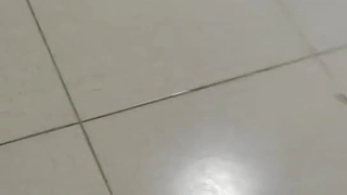 比较冷门的隐藏情侣名黑丝反差女上司美脚淫语足交，直接抓起黑丝骚脚插入骚穴内射，完整购买