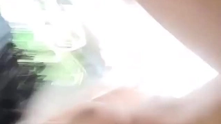 天气热到邻居进厨房需要裸上身准备晚餐