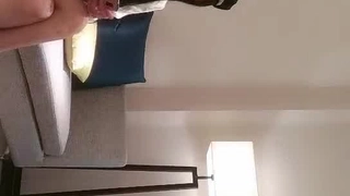 半推半就03年学妹，插进去就老实了