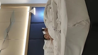 被她一口气被舔到高潮太爽