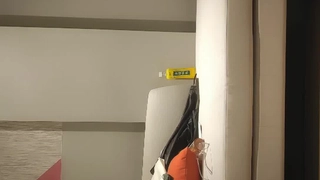 颜值女神下海 ！粉嫩美乳超棒身材 ，齐逼牛仔短裤 ，脱光扭腰摆臀 ，粉嫩小穴特写