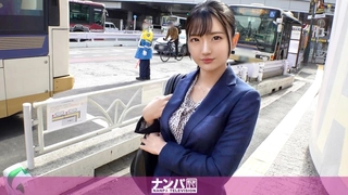 青少年模特与他们的幸运摄影师进行群交