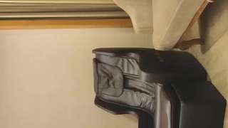 我的邻居是良人小胖哥找了个颜值不错的小姐姐,约到酒店就是一顿干- 亚洲性夜夜综合久久 -