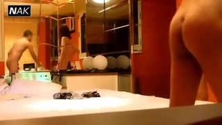 网红美女隔壁小姐姐牛仔裤抠逼